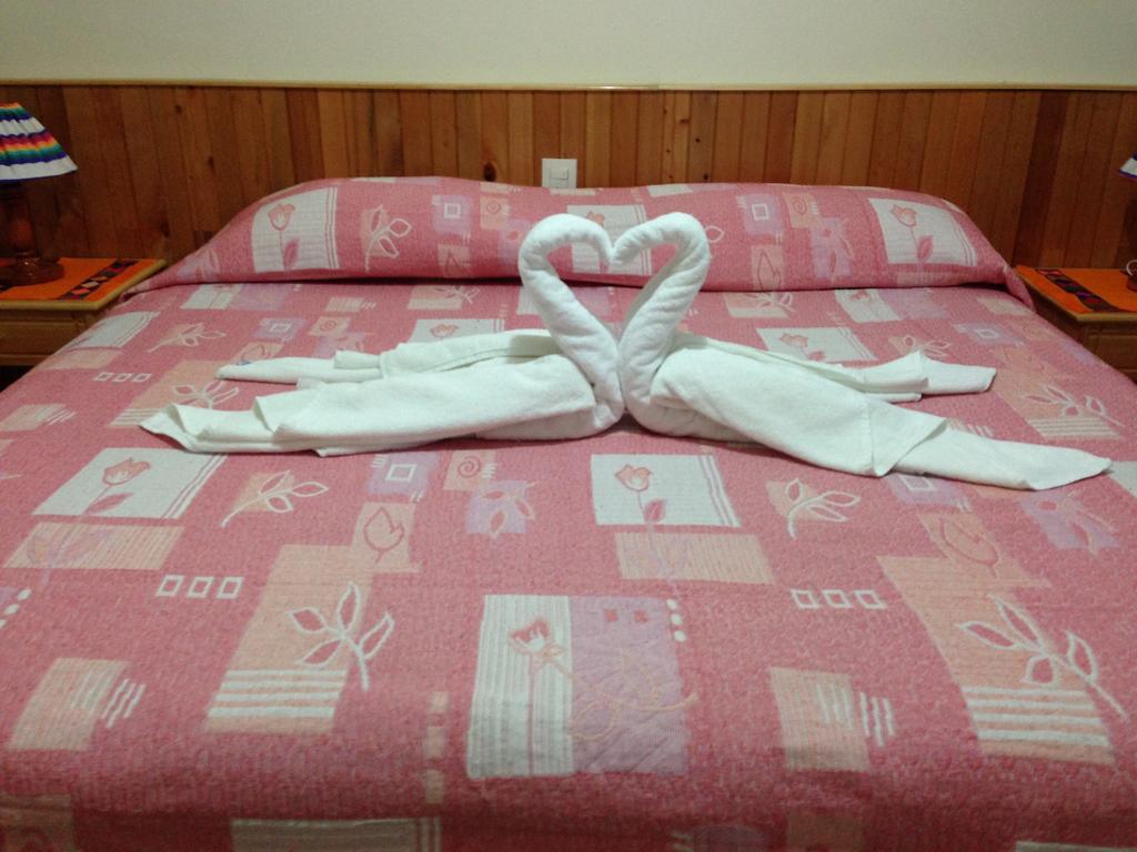 Hotel Posada Las Rosas Сан-Кристобаль-де-Ла-Касас Номер фото